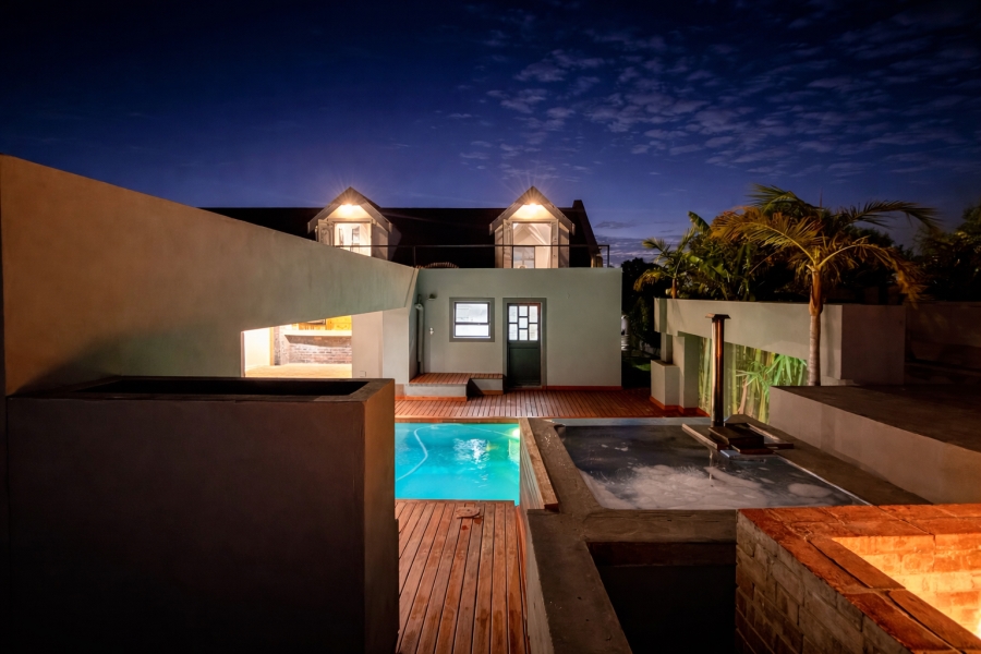 6 Bedroom Property for Sale in Fernwood Western Cape